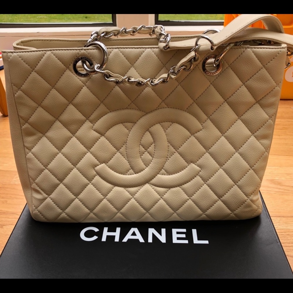 Chanel Claire GST silver caviar shopping tote